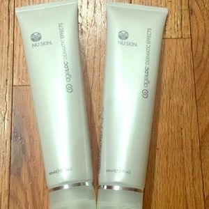 Dermatic Effects by Nuskin
